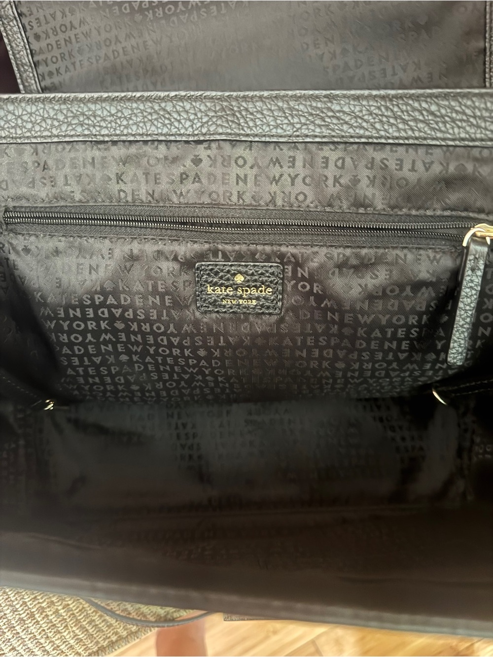 Kate Spade Magnolia Park Exotic Large Laurel Satchel Snake Suede Leather Bag
EUC - Picture 12 of 16